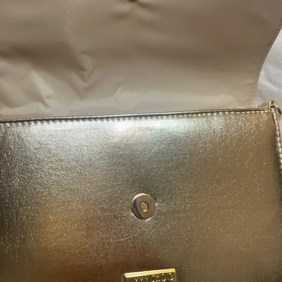 Jimmy Choo Gold Crossbody Bag with Chain Strap - Picture 4 of 9